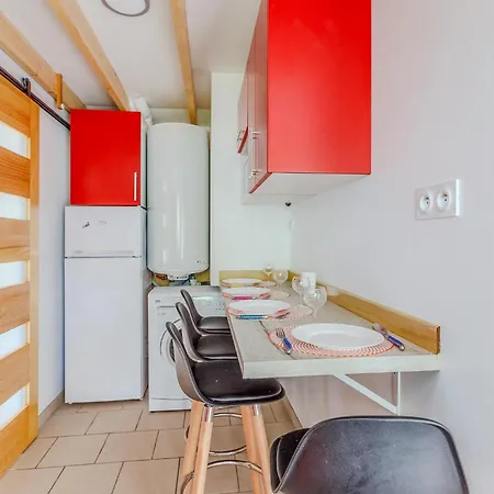 1 Bedroom Amazing In Saint-georges-de-didon * Saint-Georges-de-Didonne