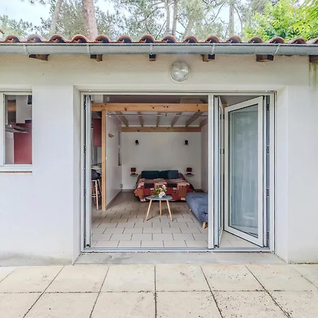 Dom wakacyjny Gorgeous In Saint-georges-de-didon