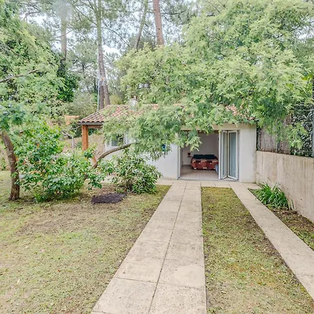 Gorgeous In Saint-georges-de-didon Dom wakacyjny *