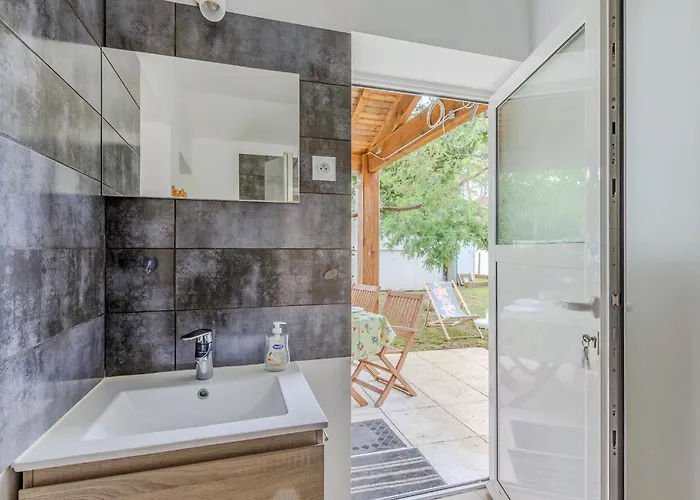 Gorgeous In Saint-georges-de-didon Holiday home