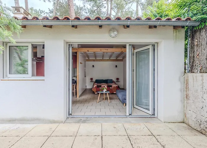 Holiday home Gorgeous In Saint-georges-de-didon